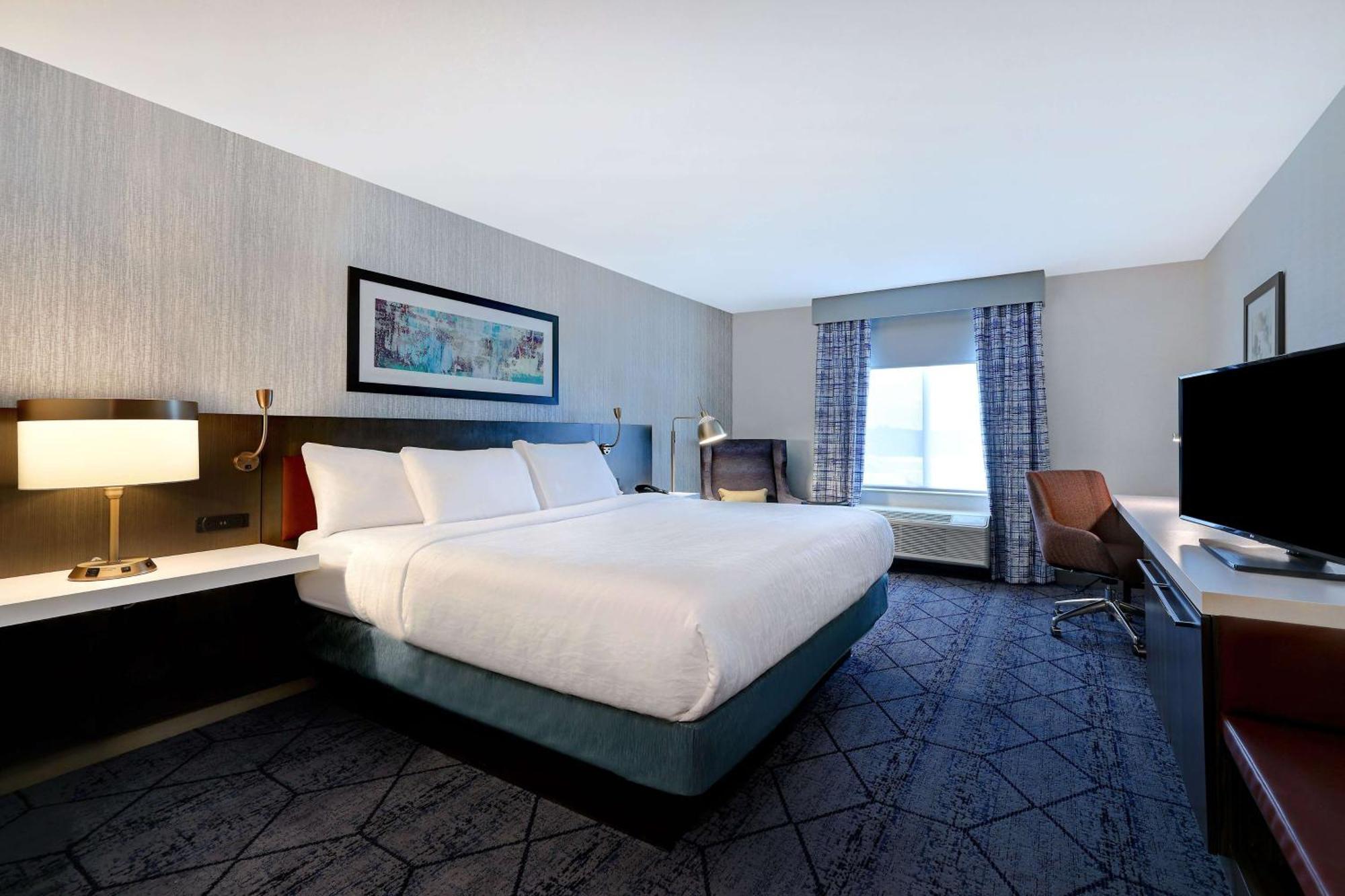 Hilton Garden Inn Cedar Rapids Kültér fotó