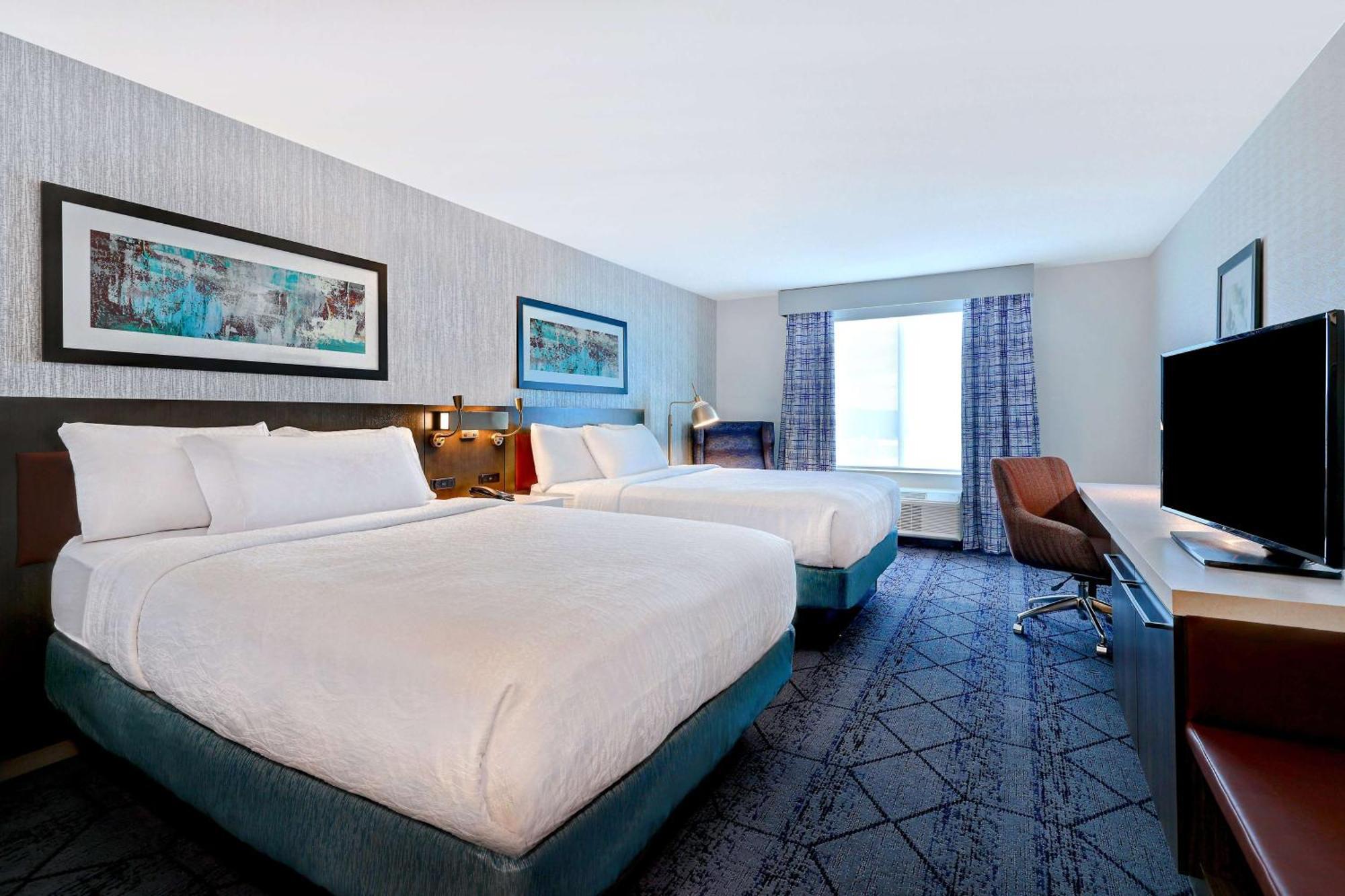 Hilton Garden Inn Cedar Rapids Kültér fotó
